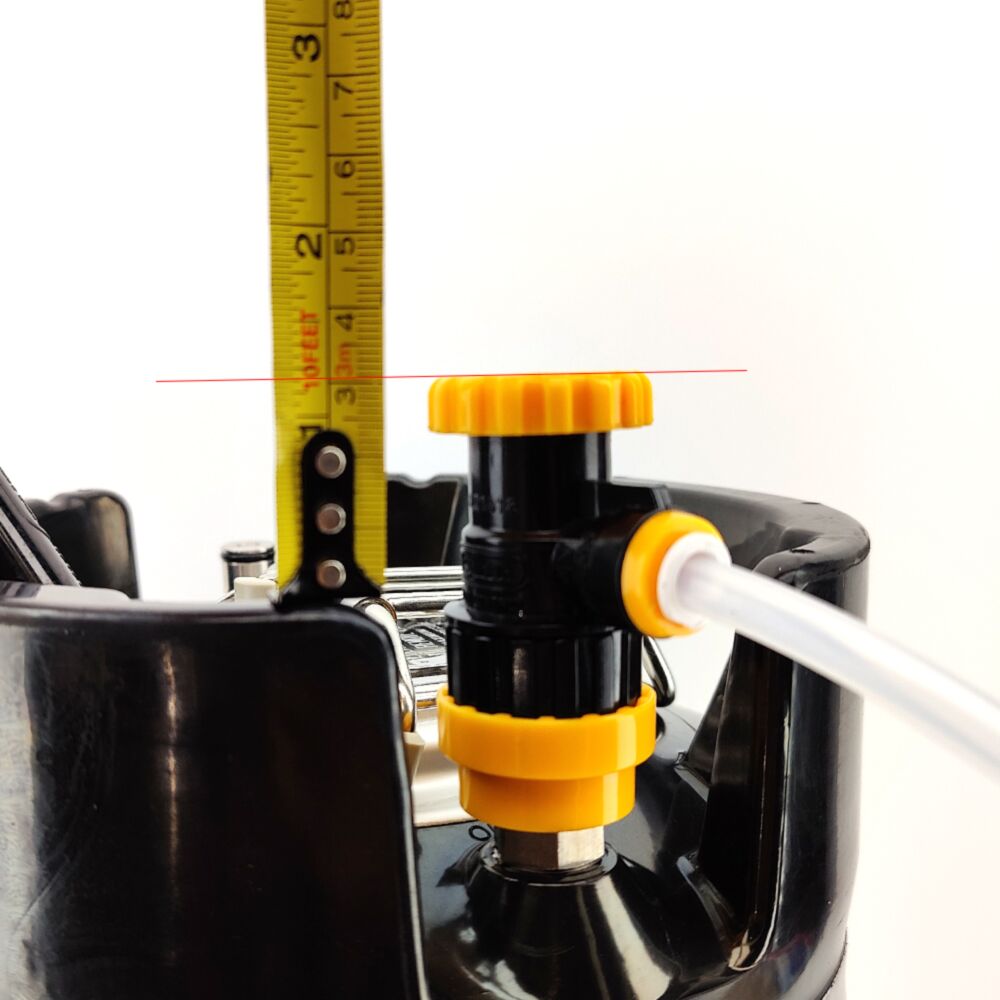 duotight 8mm x Flow Control Ball Lock Disconnect (Liquid Black + Yellow) (POK)